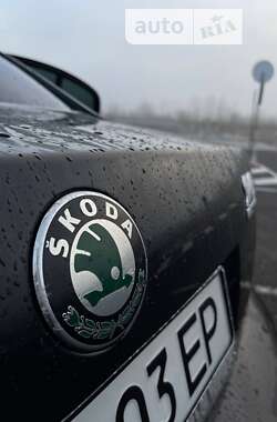 Лифтбек Skoda Superb 2006 в 