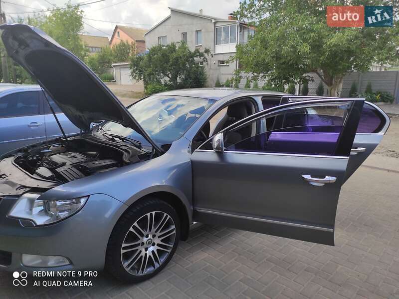 Лифтбек Skoda Superb 2010 в Прилуках