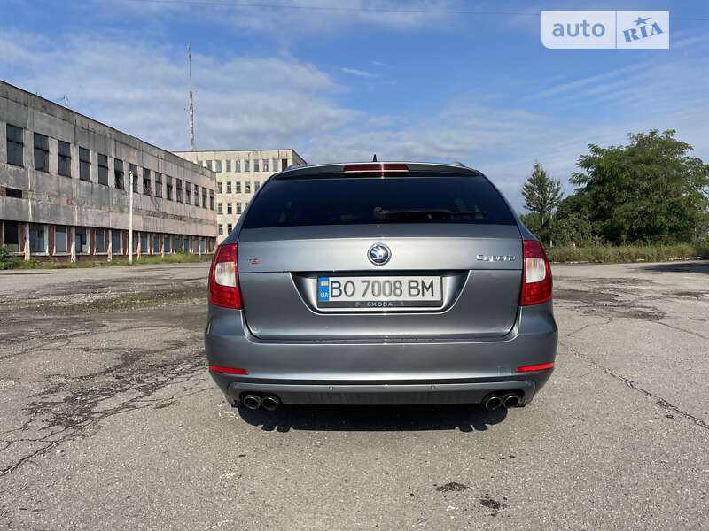 Универсал Skoda Superb 2011 в Тернополе