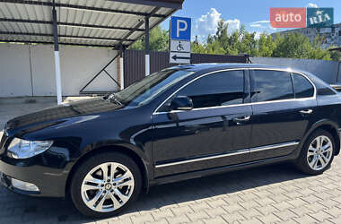 Skoda Superb 2012