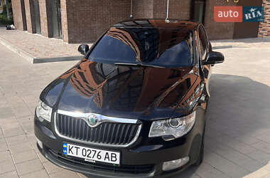 Skoda Superb 2011