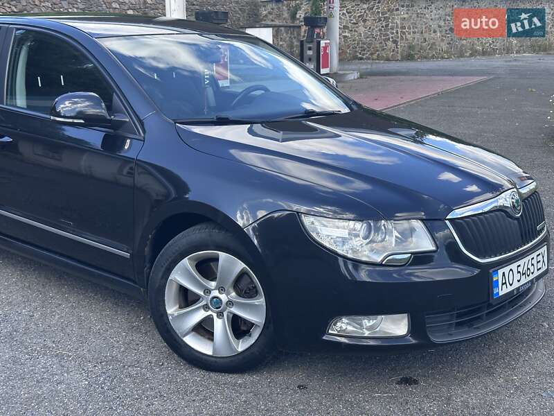 Лифтбек Skoda Superb 2011 в Хусте фото 2 Лифтбек Skoda Superb 2011 в Хусте
