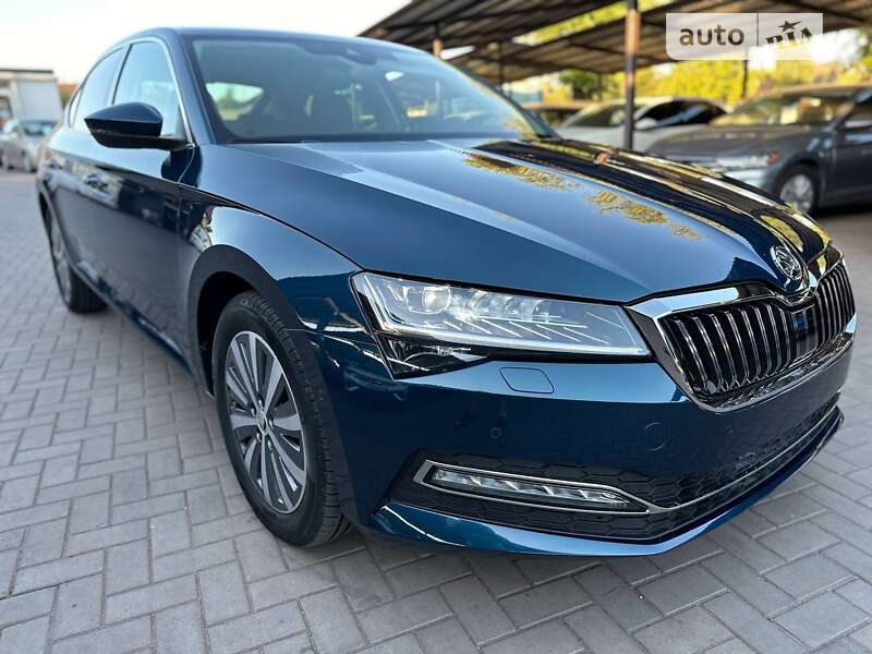 Ліфтбек Skoda Superb 2023 в Кривому Розі