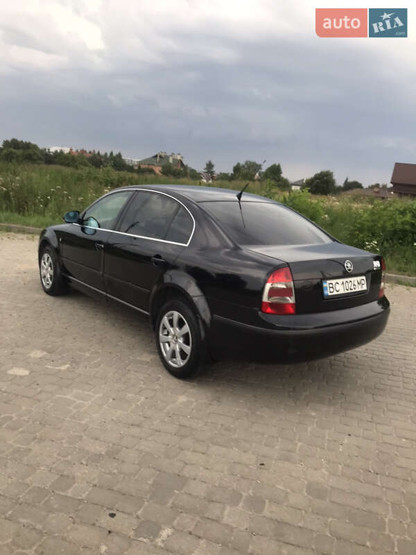 Ліфтбек Skoda Superb 2008 в Львові