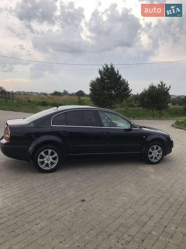 Ліфтбек Skoda Superb 2008 в Львові