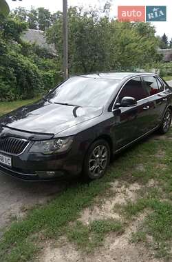 Лифтбек Skoda Superb 2014 в 