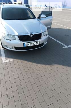 Універсал Skoda Superb 2012 в Сумах