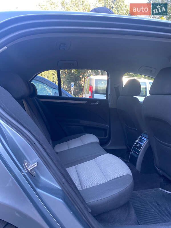 Лифтбек Skoda Superb 2009 в Одессе