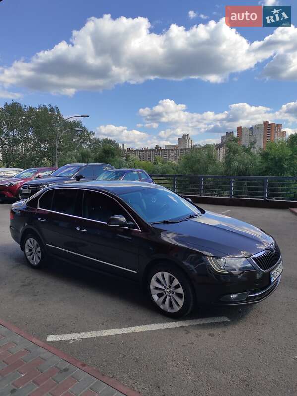 Skoda Superb 2013
