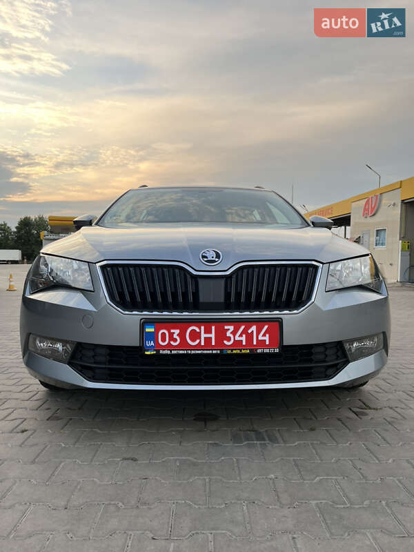 Універсал Skoda Superb 2017 в Луцьку фото 2 Універсал Skoda Superb 2017 в Луцьку