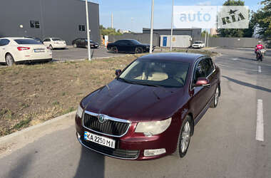 Ліфтбек Skoda Superb 2009 в Києві