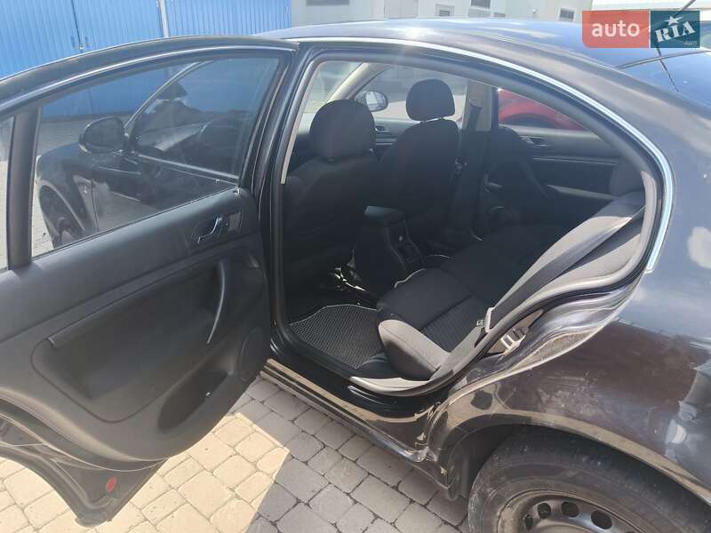 Лифтбек Skoda Superb 2007 в Виннице