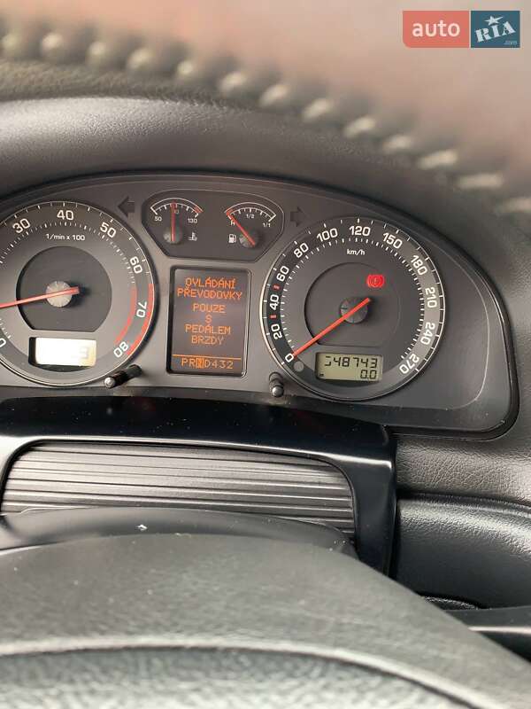 Лифтбек Skoda Superb 2003 в Львове