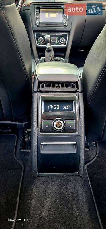 Универсал Skoda Superb 2014 в Умани фото 39 Универсал Skoda Superb 2014 в Умани