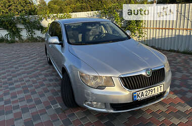 Лифтбек Skoda Superb 2010 в Киеве