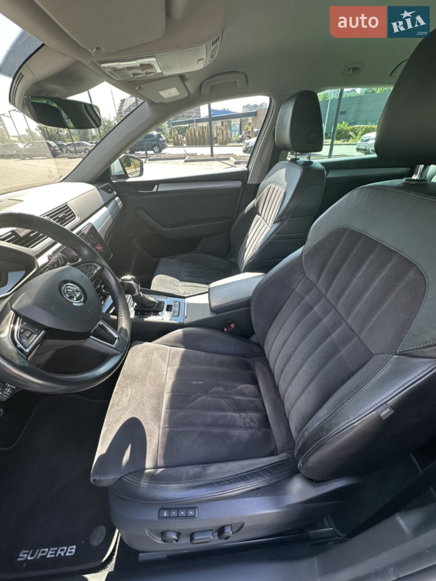 2017 Skoda Superb - мініатюра 19