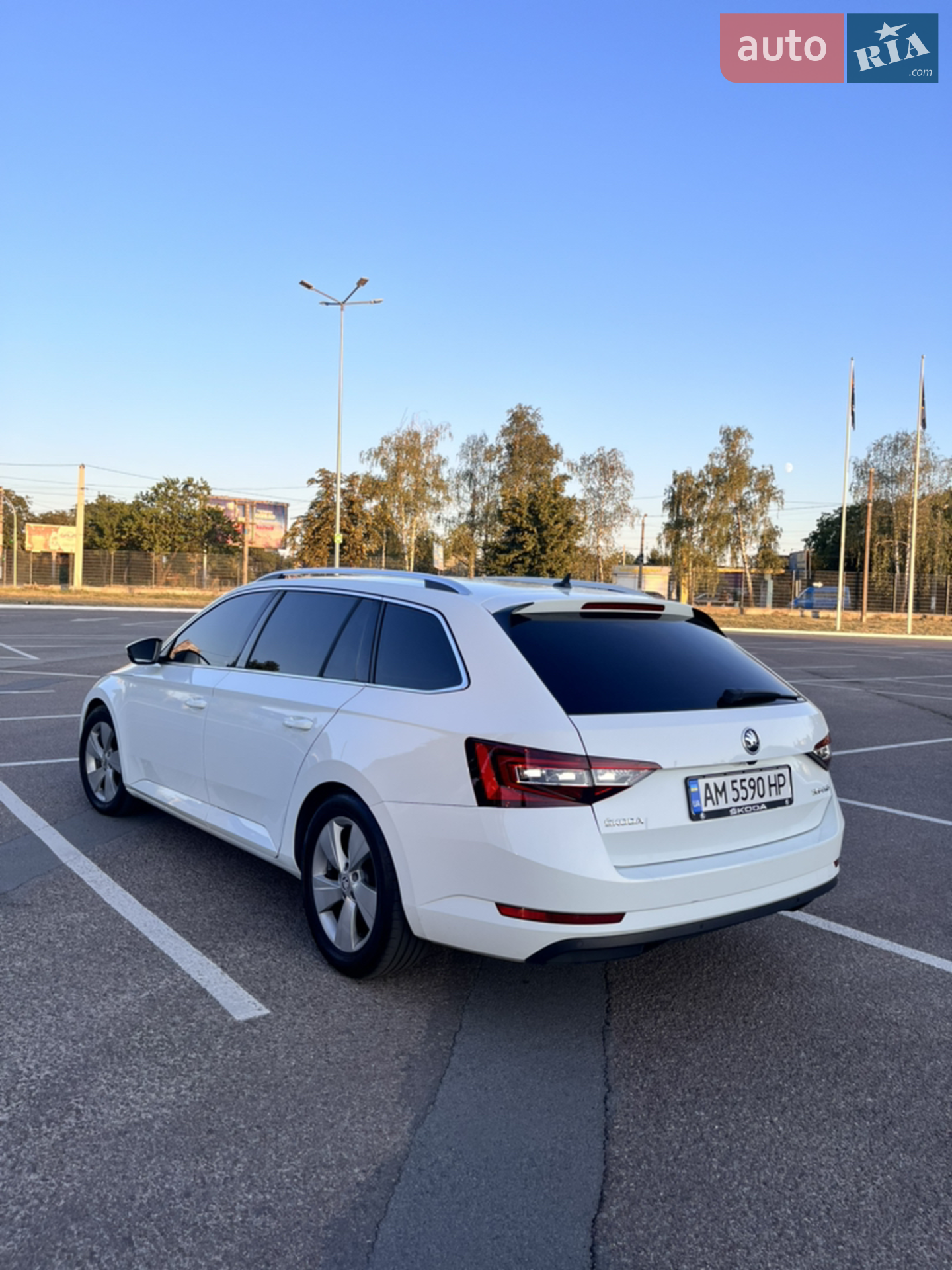 2016 Skoda Superb - мініатюра 6