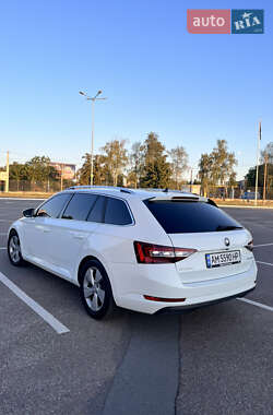 Универсал Skoda Superb 2016 в 