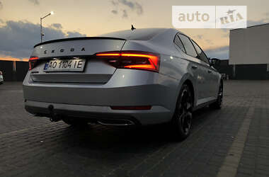 Лифтбек Skoda Superb 2020 в 