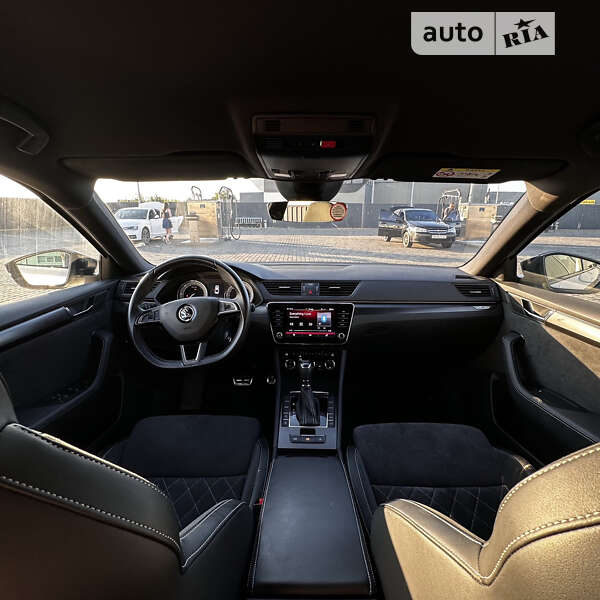 Лифтбек Skoda Superb 2020 в Мукачево