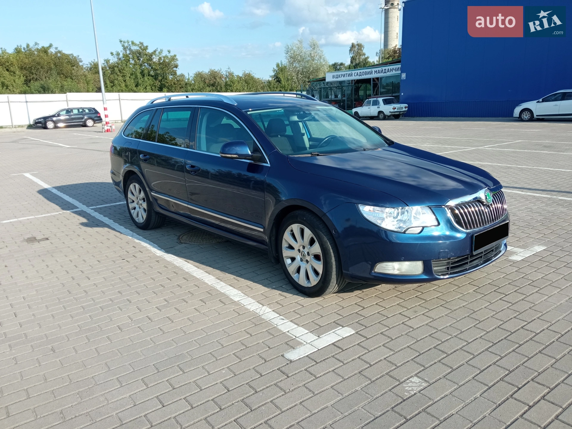 2011 Skoda Superb - мініатюра 7