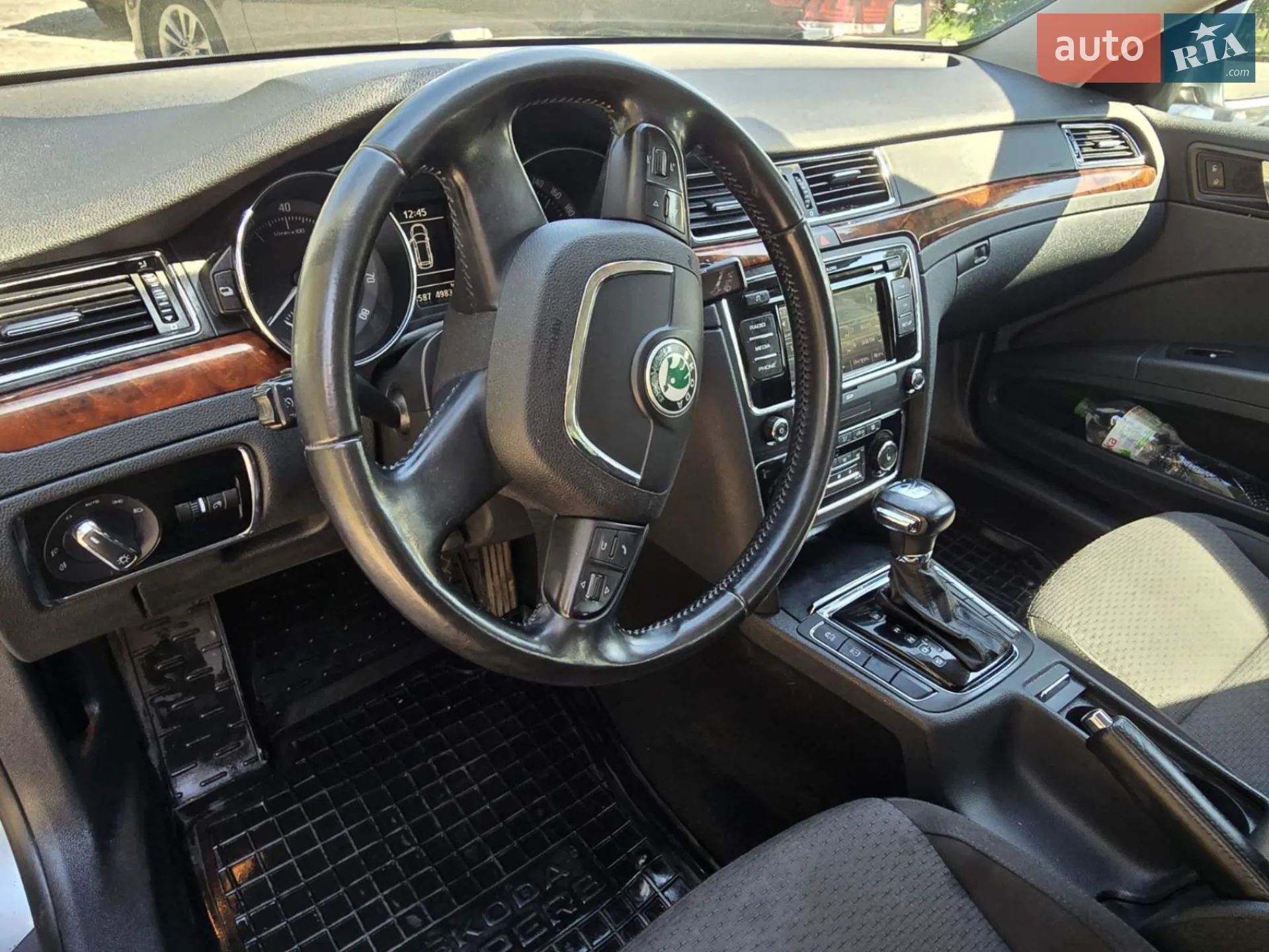 2012 Skoda Superb - мініатюра 4