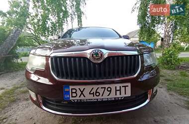 Skoda Superb 2012