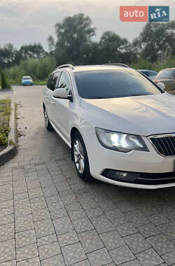 Универсал Skoda Superb 2014 в 