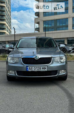 Ліфтбек Skoda Superb 2012 в Дніпрі