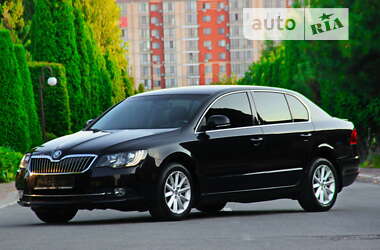 Лифтбек Skoda Superb 2015 в Днепре