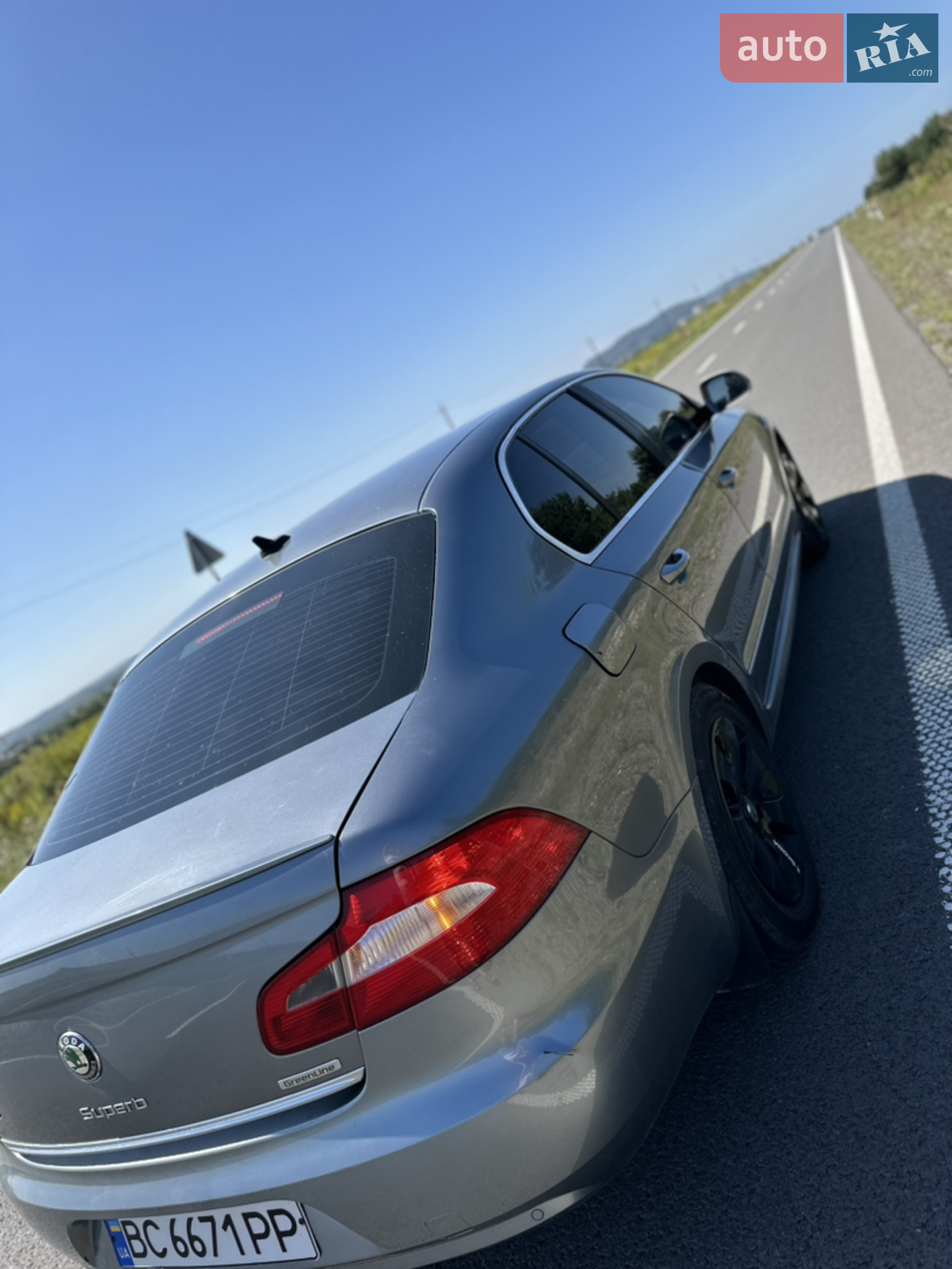 2013 Skoda Superb - мініатюра 10