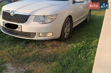 Универсал Skoda Superb 2010 в 