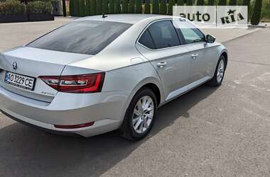 Ліфтбек Skoda Superb 2018 в Іршаві