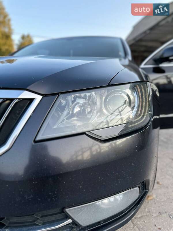 Лифтбек Skoda Superb 2014 в Львове