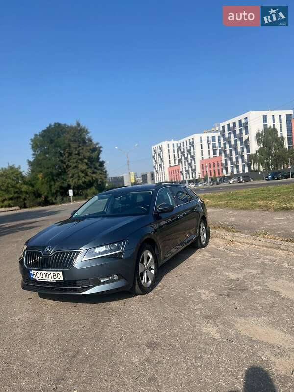 Skoda Superb 2016