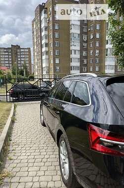 Універсал Skoda Superb 2020 в Луцьку