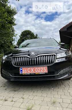 Універсал Skoda Superb 2020 в Луцьку