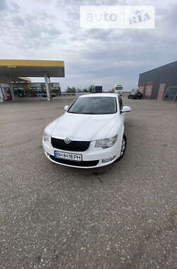 Лифтбек Skoda Superb 2010 в Одессе