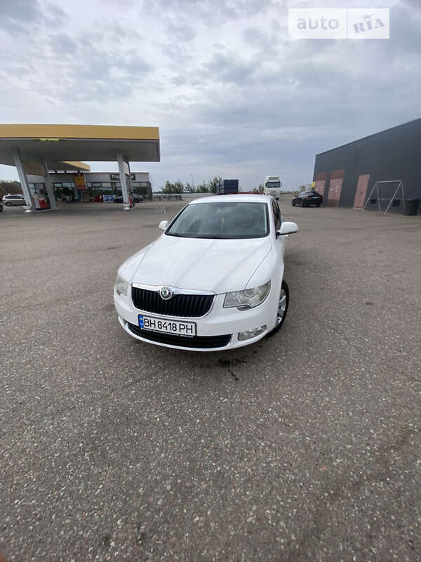 Ліфтбек Skoda Superb 2010 в Одесі