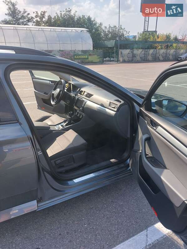 Универсал Skoda Superb 2016 в Львове фото 11 Универсал Skoda Superb 2016 в Львове