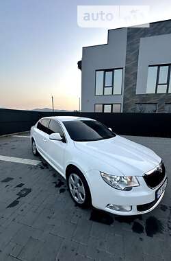 Лифтбек Skoda Superb 2011 в Рожнятове