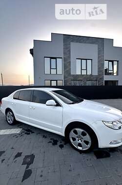 Лифтбек Skoda Superb 2011 в Рожнятове