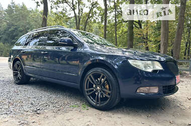 Универсал Skoda Superb 2010 в Бродах