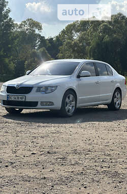 Ліфтбек Skoda Superb 2011 в Славському