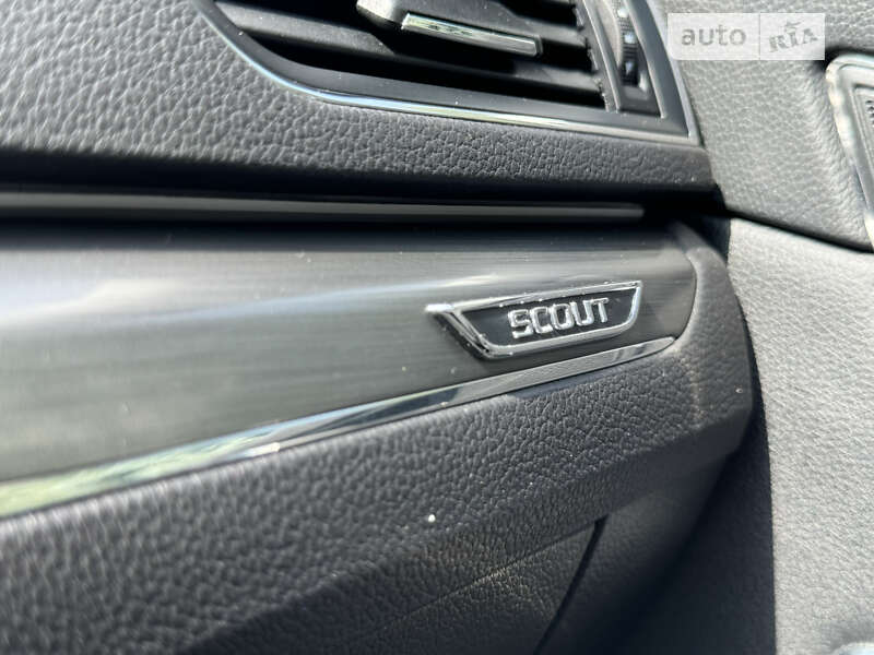 Универсал Skoda Superb 2019 в Киеве