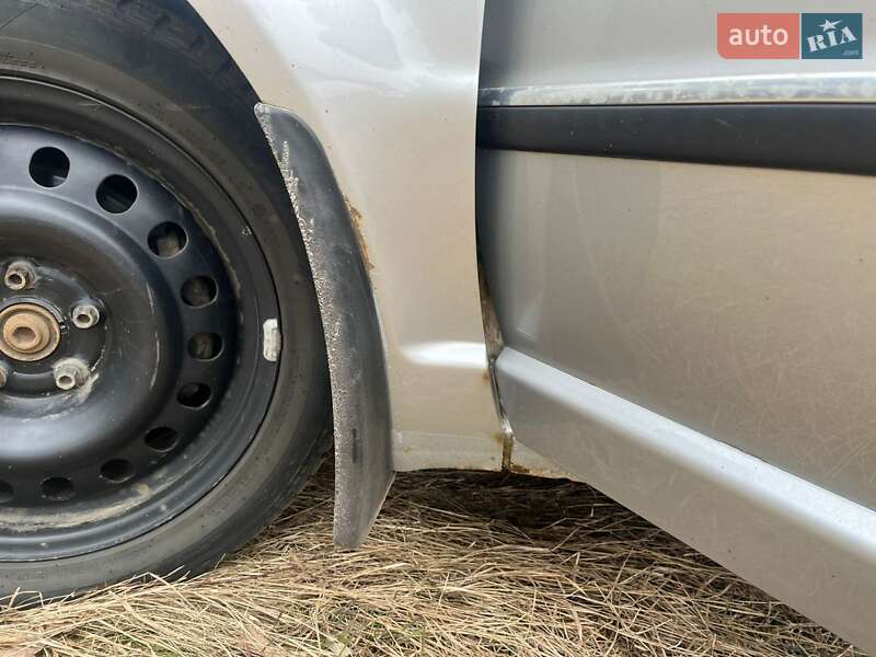 Седан Skoda Superb 2007 в Сумах