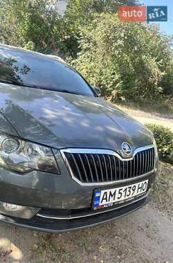 Универсал Skoda Superb 2015 в 