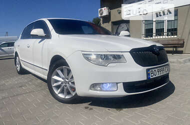 Ліфтбек Skoda Superb 2010 в Кременці