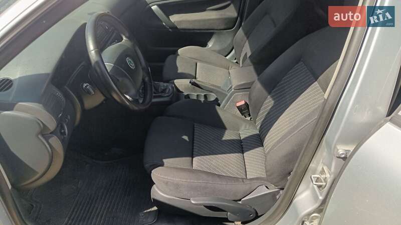 Лифтбек Skoda Superb 2008 в Ивано-Франковске фото 8 Лифтбек Skoda Superb 2008 в Ивано-Франковске