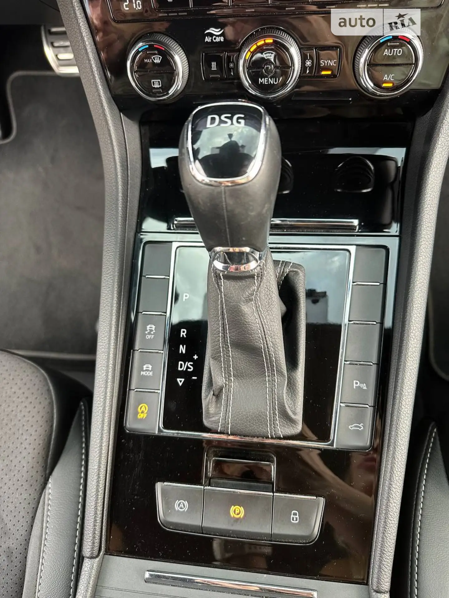 2018 Skoda Superb - мініатюра 45